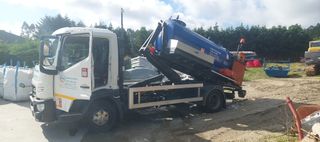 Camión Multilift Renault D75