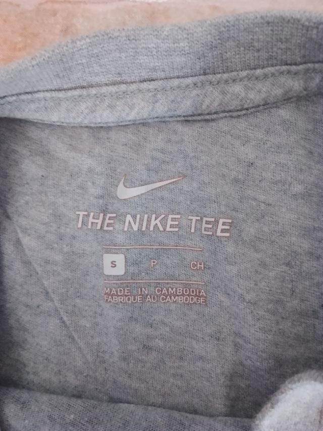 Camiseta Nike Gris Just Do It