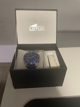 Reloj Lotus Azul