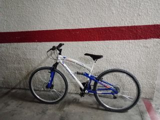Bicicleta de montaña seminueva