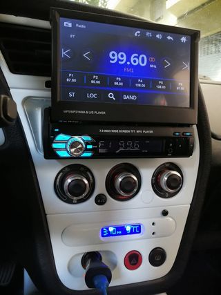 RADIO PANTALLA TÁCTIL 7" COCHE