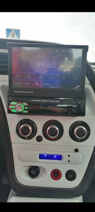 RADIO PANTALLA TÁCTIL 7" COCHE