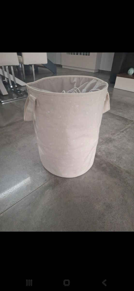 Cesto guarda juguetes estrellas