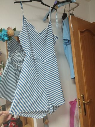 Conjunto peto azul y blanco