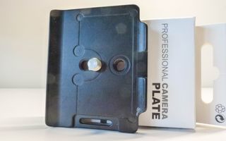 PIASTRA MARKINS P53U PER CANON 5D Mark IV