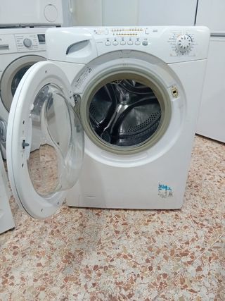 Lavadora secadora 1400 RPM de  8+5 kg