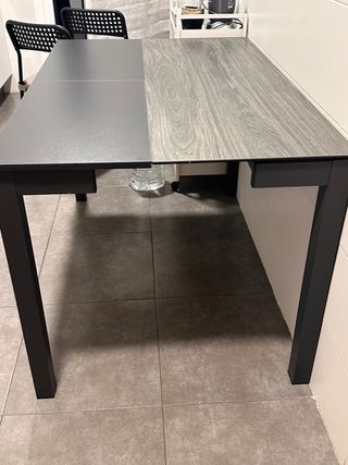 Mesa de cocina extensible metal y madera