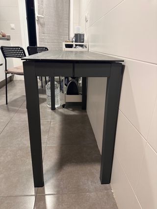 Mesa de cocina extensible metal y madera