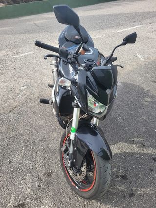 Kawasaki Z750