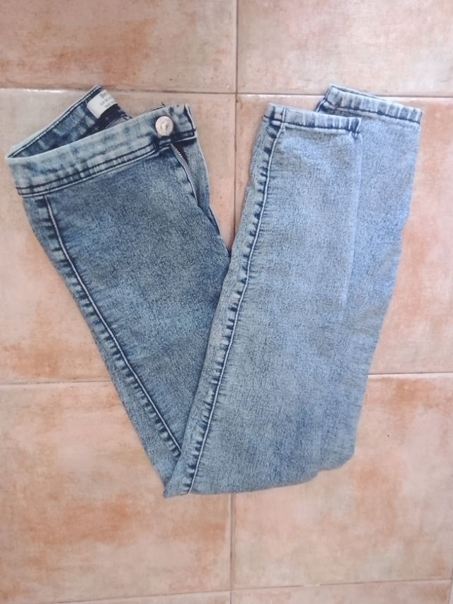 Vaqueros ajustados azules