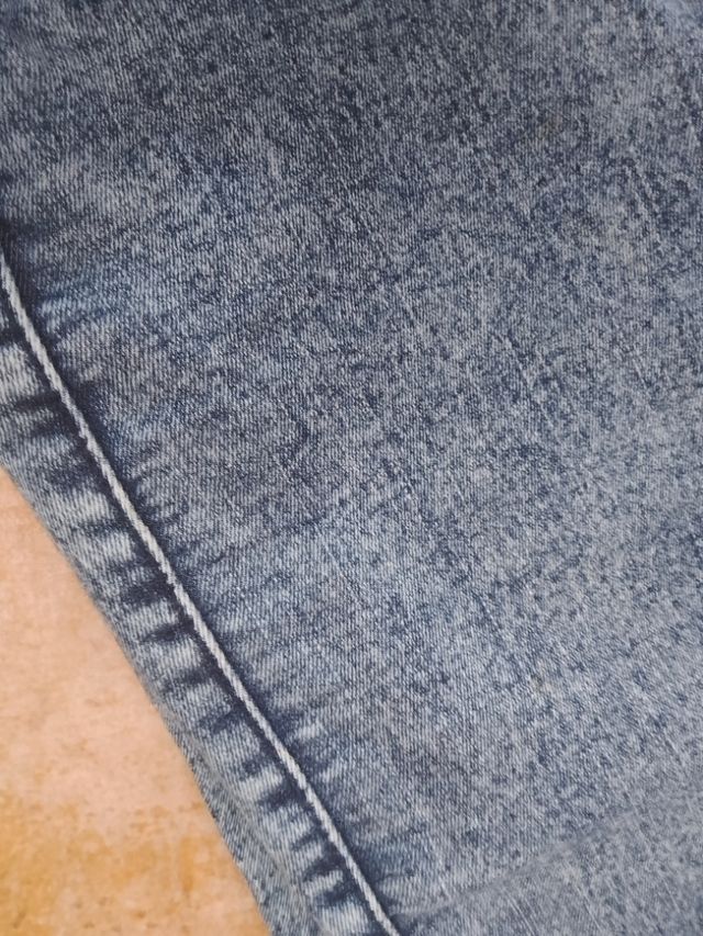 Vaqueros ajustados azules