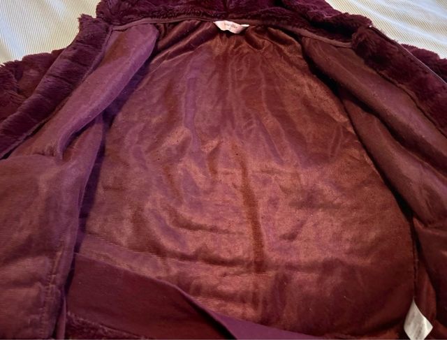 Chaqueta Hunkemöller pelo burdeos