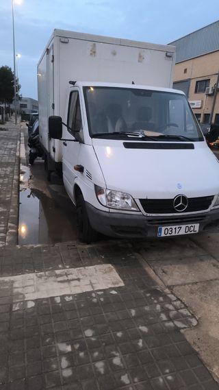 Mercedes-Benz Sprinter 2004