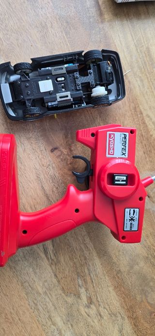 Kyosho MiniZ MR02 RC Coche + Emisora Perfex