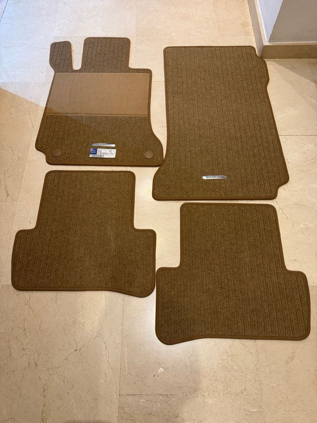 Alfombras Mercedes W204 Originales,nuevas! Clase C