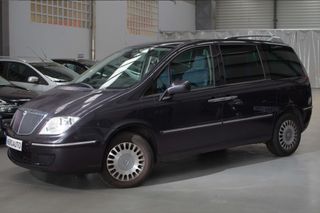 Lancia Phedra 2004