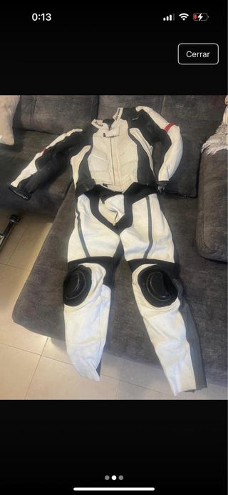 Mono de moto Xtreme blanco y negro