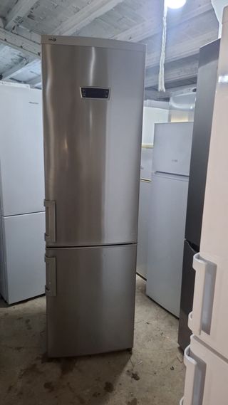 Nevera combi plateada