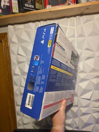 PS4 Slim 500 GB Completa + 7 Juegos