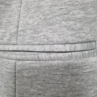Blazer de punto gris perla