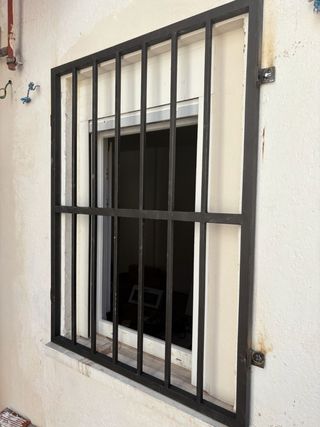 Rejas de seguridad para puertas