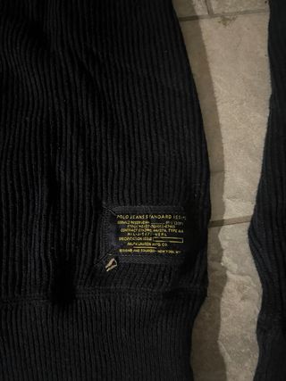Maglione nero con zip
