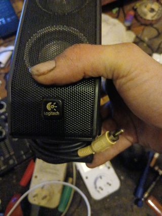 Altavoces para PC Negros