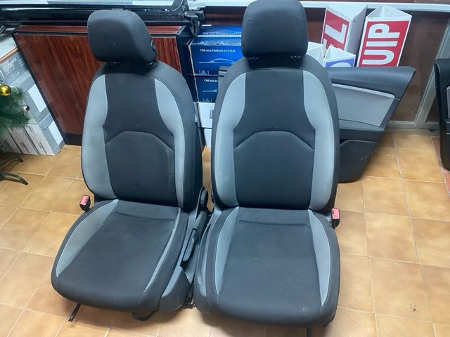 Juego Asientos SEAT León 2016