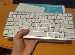 Teclado Inalámbrico Bluetooth Ultra Fino
