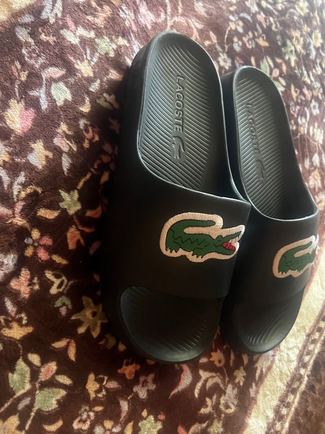 Chanclas Lacoste Negras nuevas sin estrenar