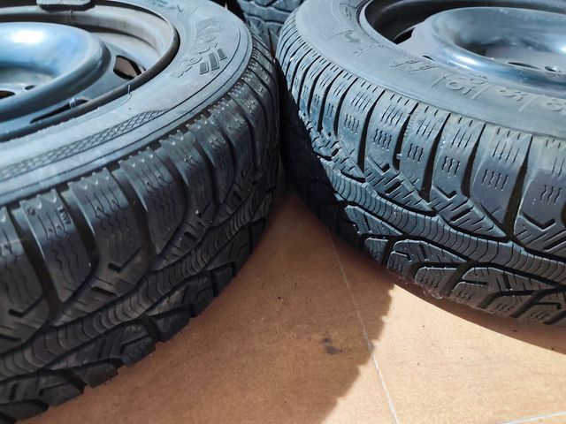 4 Neumáticos invierno con llantas Citroen/peugeot