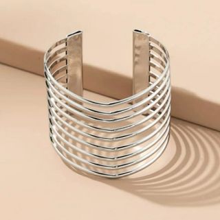 Brazalete plateado abierto