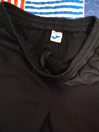 Pantalón chándal Joma negro