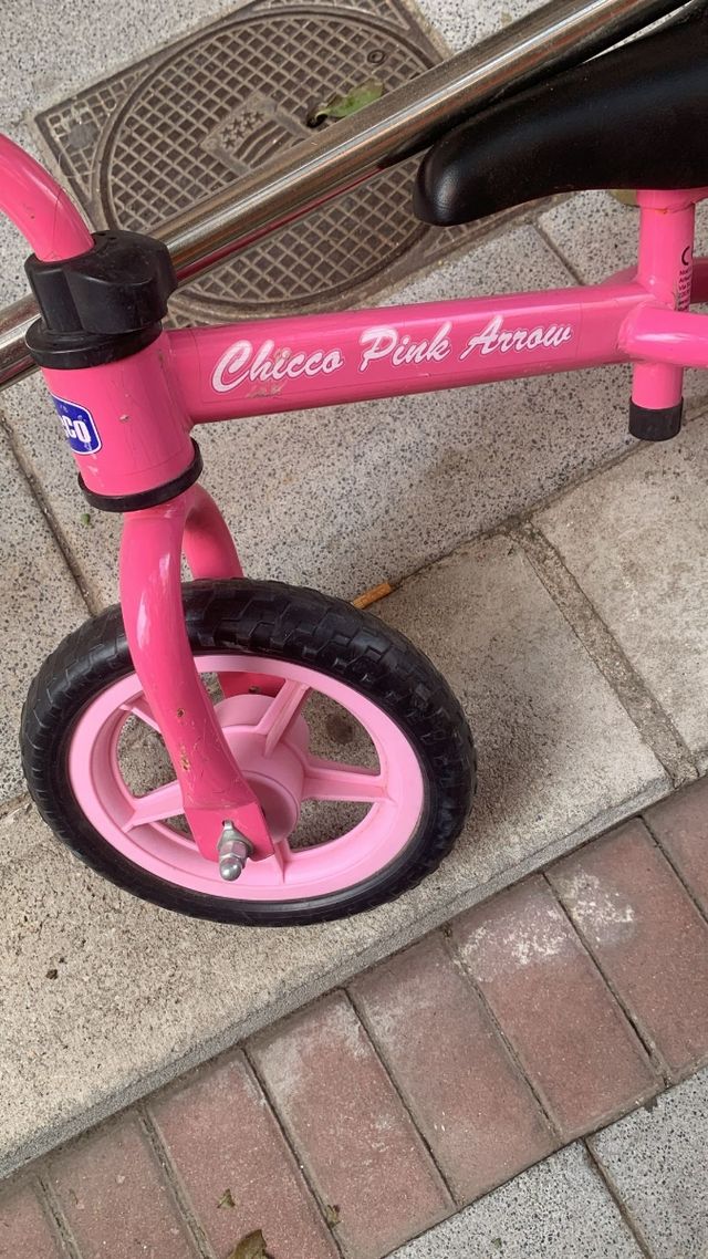 Bicicleta Chicco sin pedales de 2 a 5 años