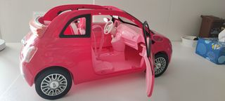 Auto rosa Barbie convertibile Fiat 500