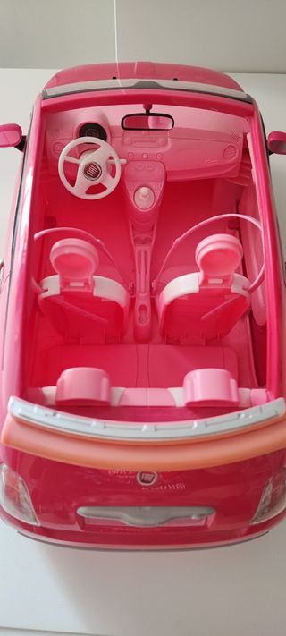 Auto rosa Barbie convertibile Fiat 500