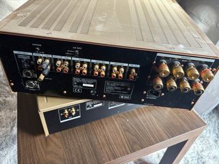 Sony TA-FA777ES Amplificador Hi-Fi Plata
