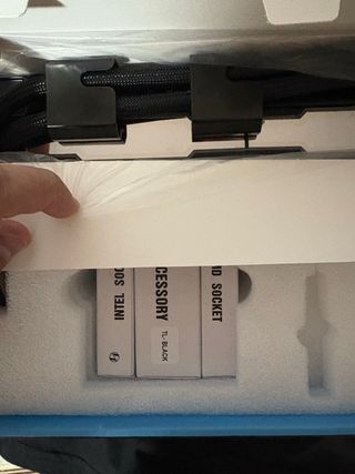Refrigeración Líquida Lian Li HydroShift II LCD-C