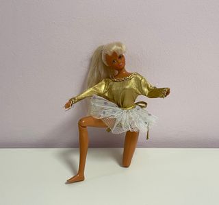 Traje bailarina  retro para muñeca tipo Barbie