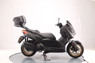 YAMAHA X-MAX 300 TECH MAX 2021