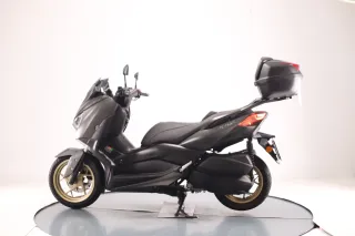 YAMAHA X-MAX 300 TECH MAX 2021