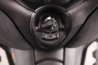 YAMAHA X-MAX 300 TECH MAX 2021