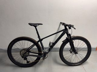Bicicleta de montaña Trek
Pro Caliber 9.5 2022 
