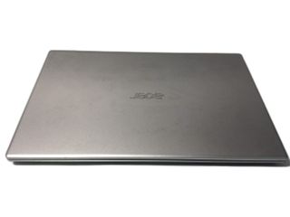 pc portatil acer aspire a315-35