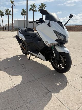 Yamaha TMAX 530