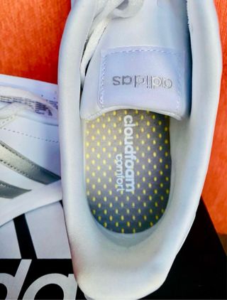 Zapatillas Adidas COURTPOINT X T.39  SIN ESTRENAR!