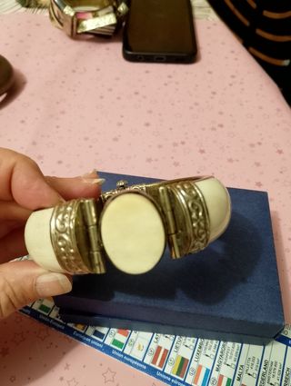 Bracciale vintage indiano in osso e ottone 