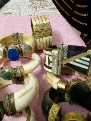 Bracciale indiano vintage ottone e pietra dura 
