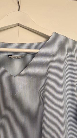 Blusa Rayas Azul y Blanco