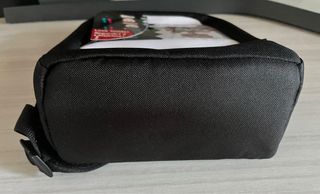 Zaino Nintendo 3DS Pokémon Nero 2 Bianco 2  Nuovo 